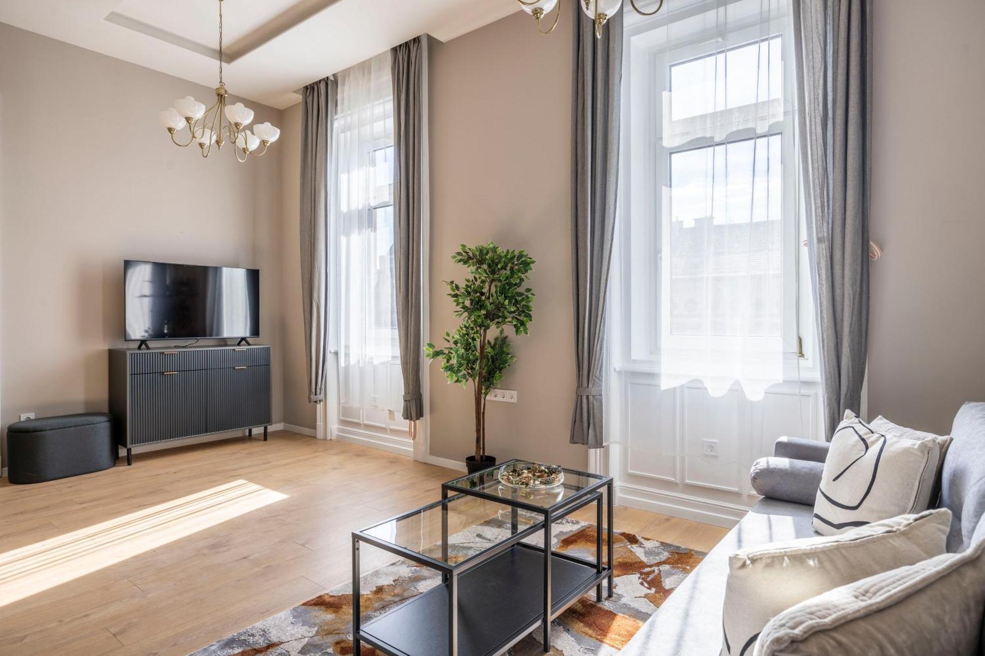 Exclusive N' Spacious Elizabeth Central Suite Βουδαπέστη Εξωτερικό φωτογραφία